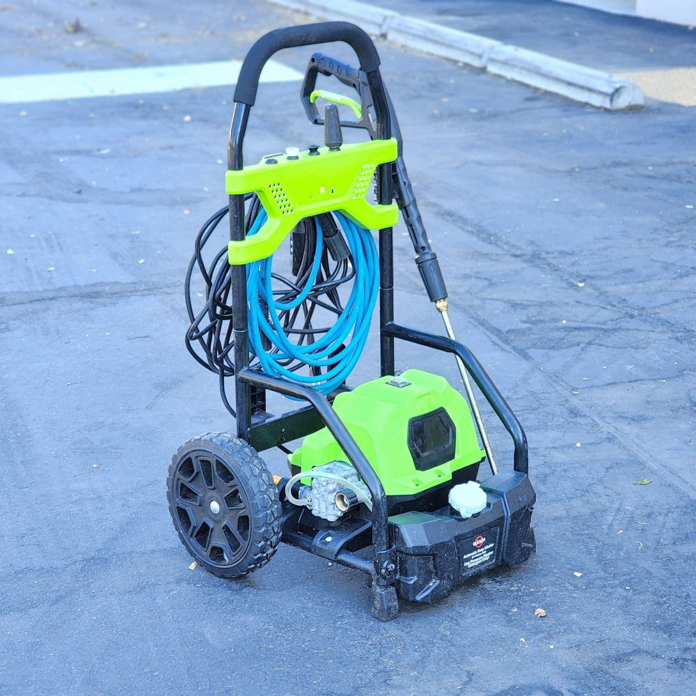 Electric Pressure Washer 2000 PSI and 1.2GPM Electric Pressure Washer 2000 PSI and 1.2GPM